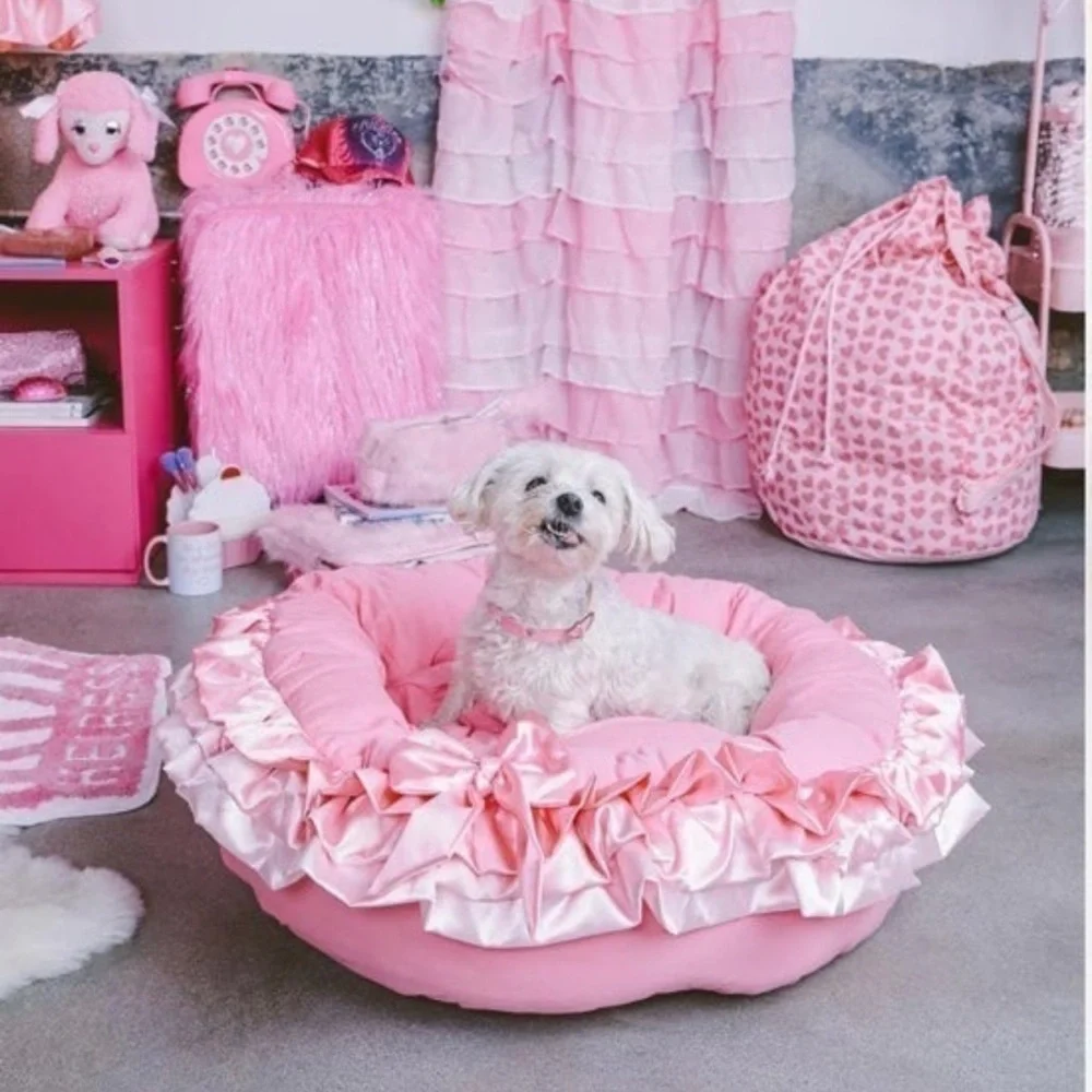 Fairytale Dreams Pink Ruffled Pet Bed